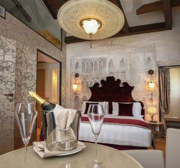 اتاق پرستیژ, Santa Croce Boutique