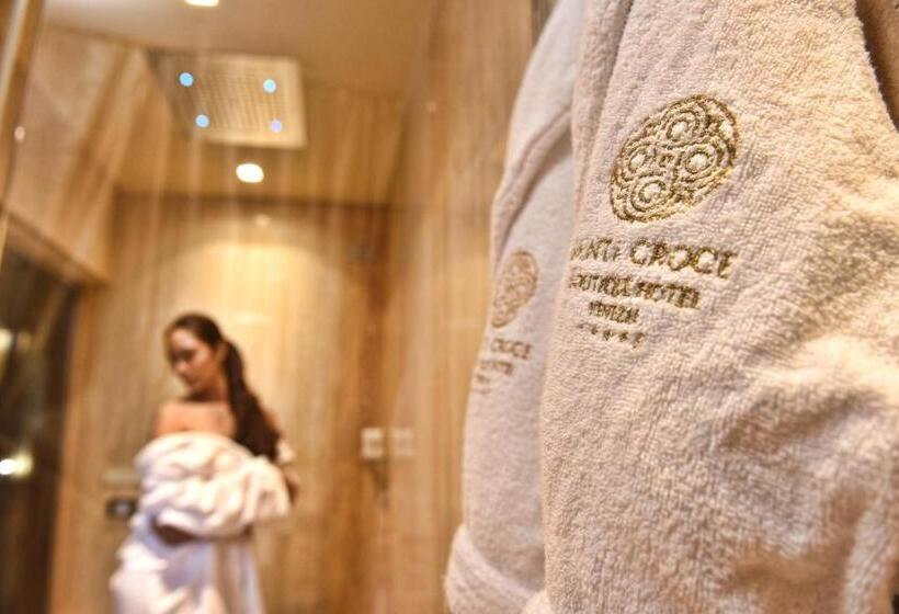 سوییت, Santa Croce Boutique