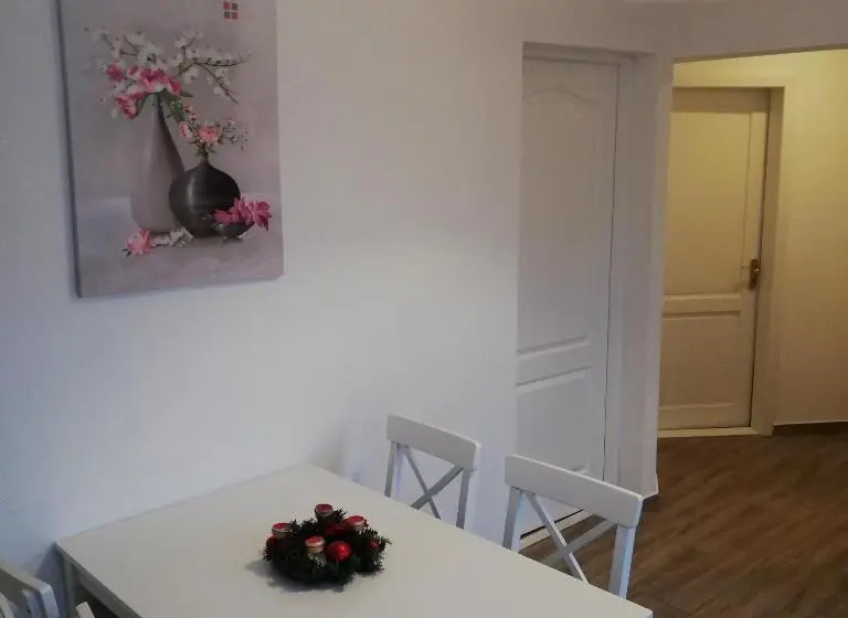 ２ベッドスイートルーム, Guest House Piatra Craiului