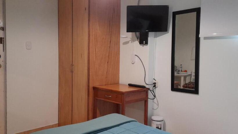 اتاق استاندارد یک نفره, Hospedaje De Lidia