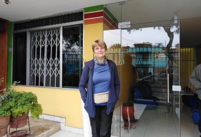 اتاق استاندارد یک نفره, Hospedaje De Lidia