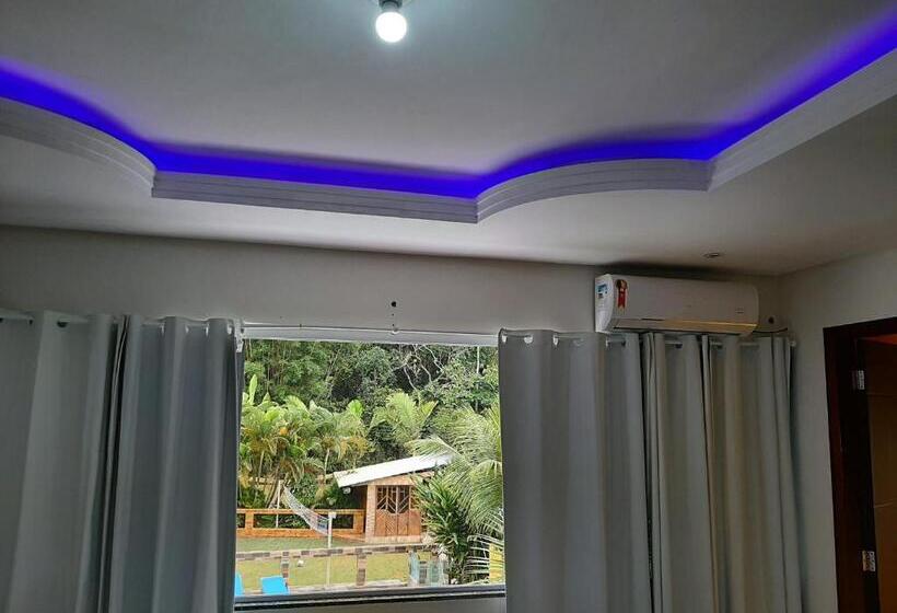 سوییت با چشم‌انداز کوه, Pousada Sossego