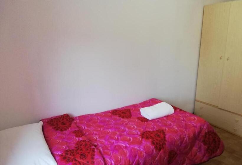 Номер Стандарт Индивидуальный Совместная Ванная, Venice Holiday