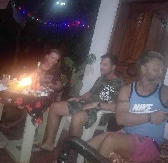 اتاق استاندارد با سرویس بهداشتی مشترک, Weligama Villa South