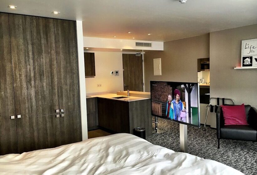 デラックスルーム, Apart! Food & Drinks Apartments