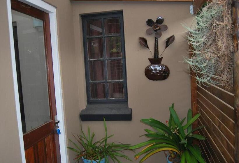 ２ベッドルームハウス, 15 Witpeer Street Guesthouse