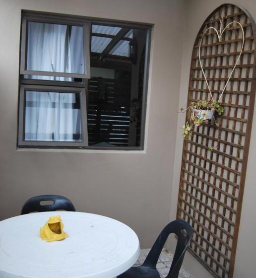 ２ベッドルームハウス, 15 Witpeer Street Guesthouse