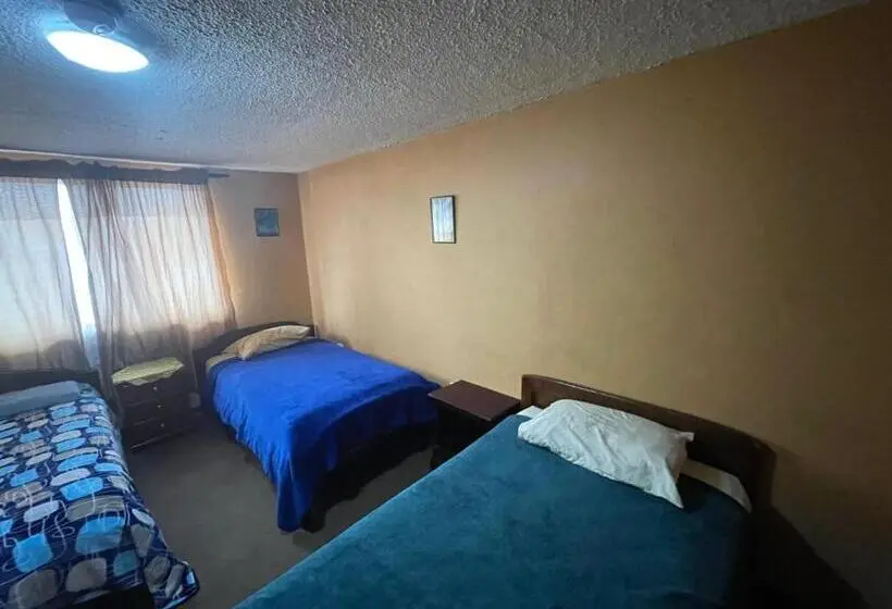 اتاق استاندارد چهارنفره با سرویس بهداشتی مشترک, Hostal Pachamama Lodge