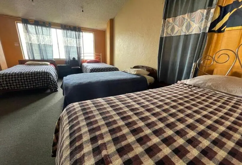تختخواب در اتاق مشترک, Hostal Pachamama Lodge