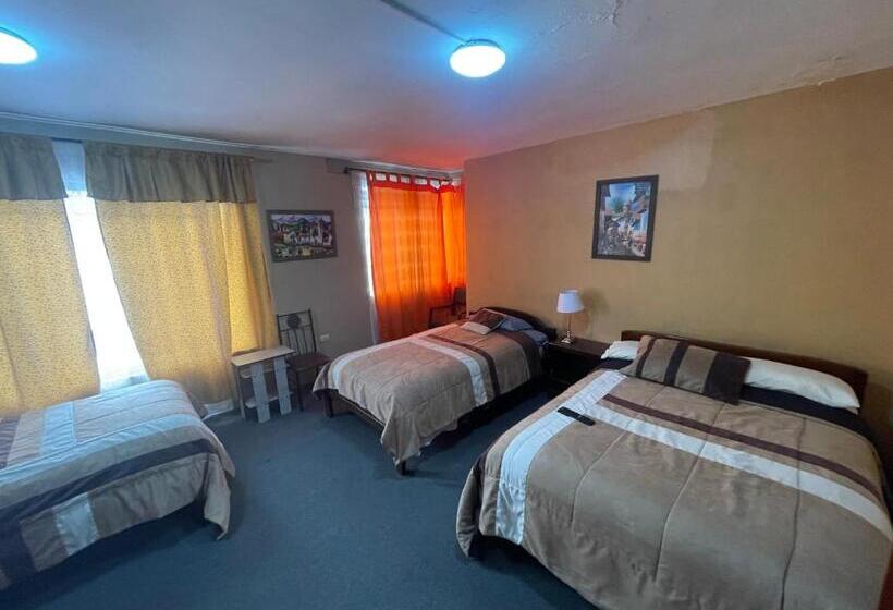 חדר סטנדרט לארבעה, Hostal Pachamama Lodge