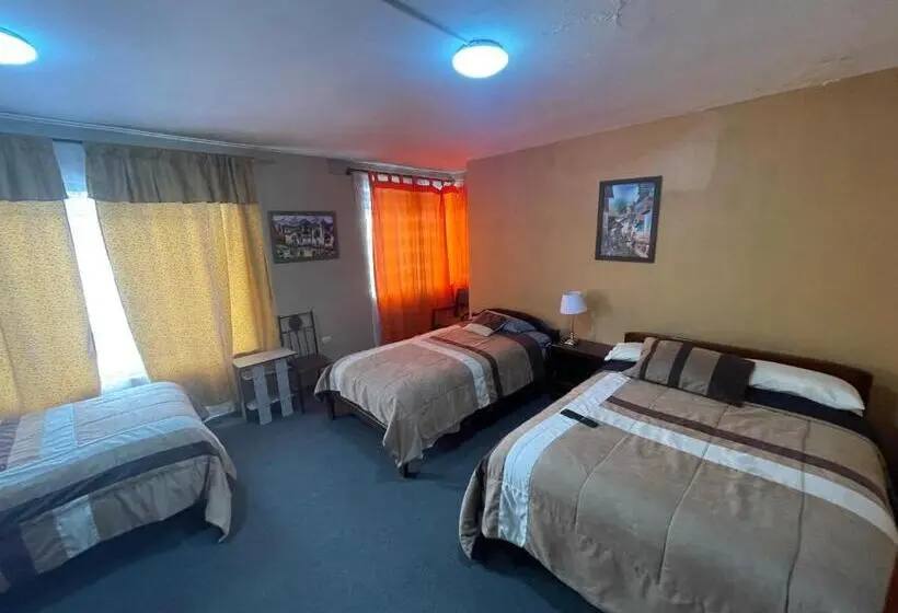اتاق استاندارد چهار تخته, Hostal Pachamama Lodge