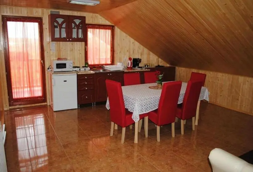 Standard-huone, Rózsapark Vendégház