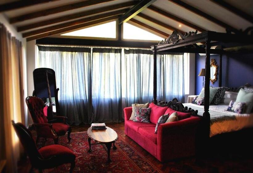 套房, Skyview Manor