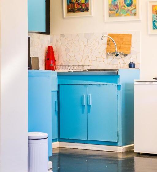 豪华房间, Skyview Manor