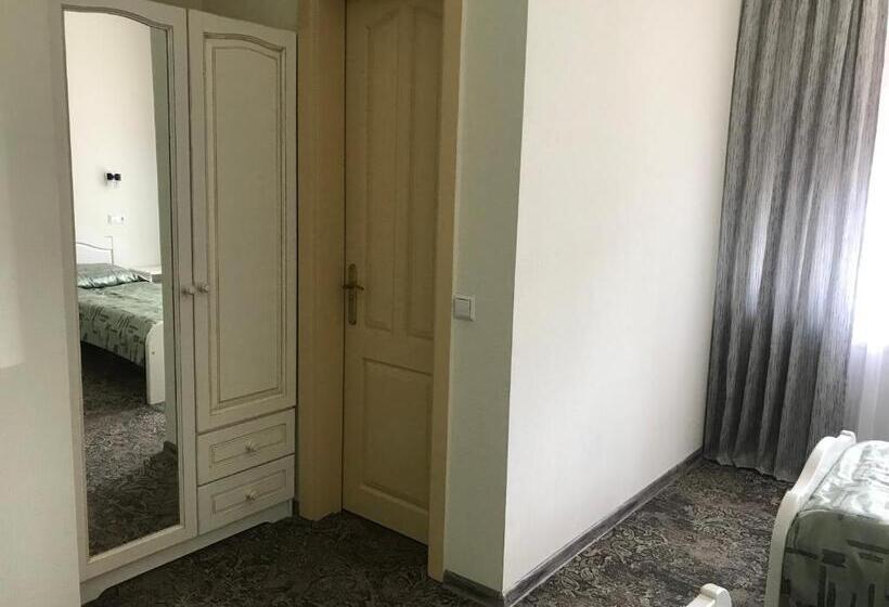 اتاق استاندارد, Keta