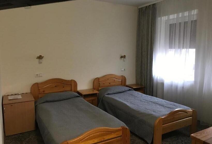 اتاق استاندارد, Keta