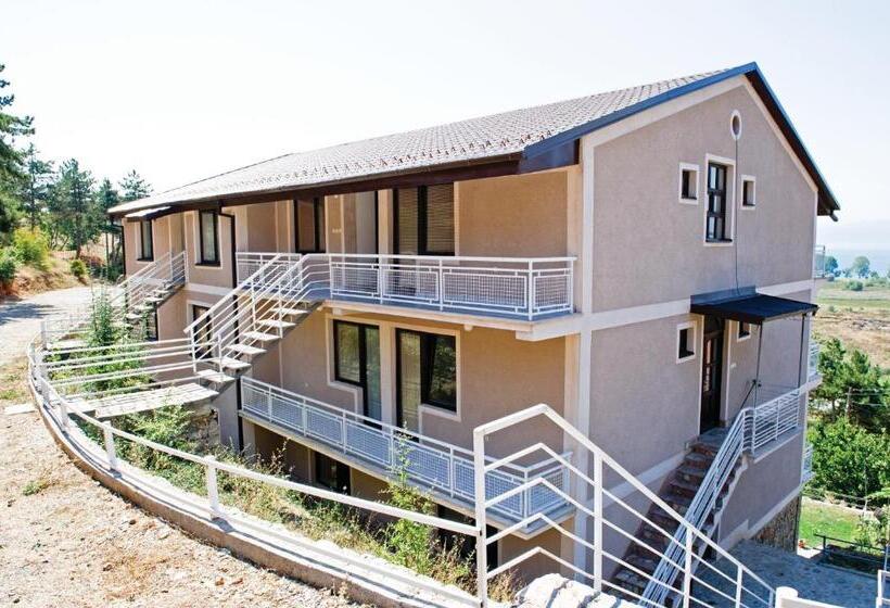 اتاق استاندارد, Villa Megdani