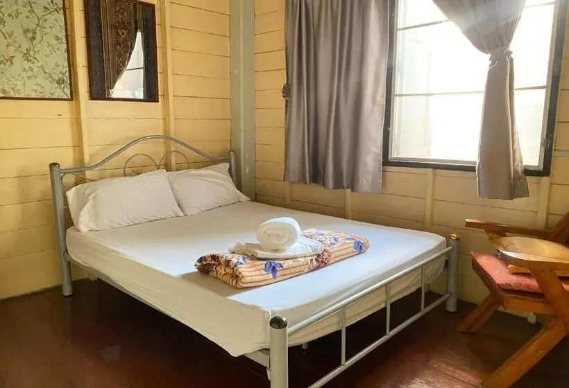 اتاق استاندارد با سرویس بهداشتی مشترک, Baan Jaidee Guesthouse