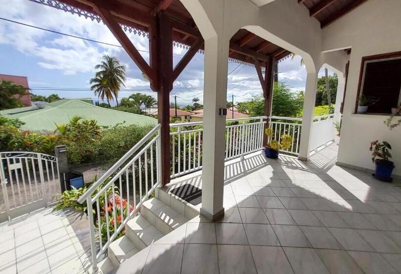 آپارتمان 1 خوابه با چشمانداز دریا, Appartement Les Bougainvilliers Vue Mer