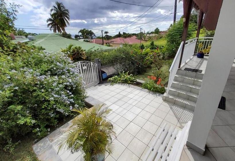 آپارتمان 1 خوابه با چشمانداز دریا, Appartement Les Bougainvilliers Vue Mer