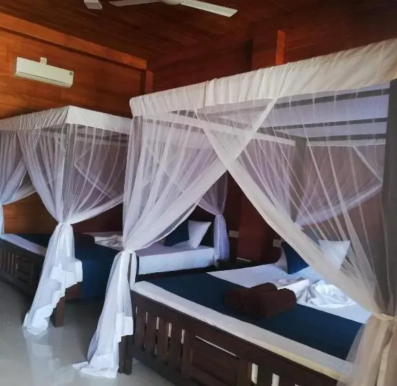 スタンダードルーム, Eden Reverie Deluxe Rooms And Spa