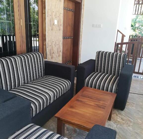 اتاق استاندارد, Eden Reverie Deluxe Rooms And Spa