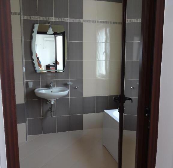 Семейный Номер Deluxe, Guest House Nocturno