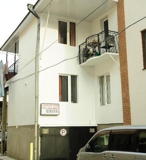 اتاق استاندارد, Erik's Guest House