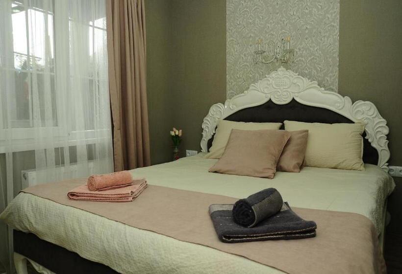 اتاق استاندارد, Erik's Guest House