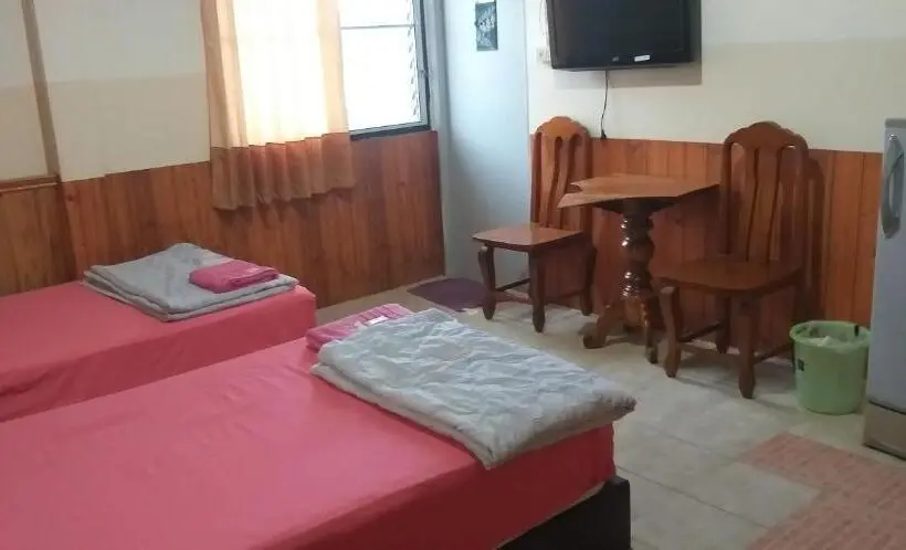 اتاق استاندارد, Tanyahouse