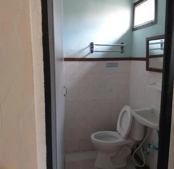 اتاق استاندارد یک نفره, Tanyahouse