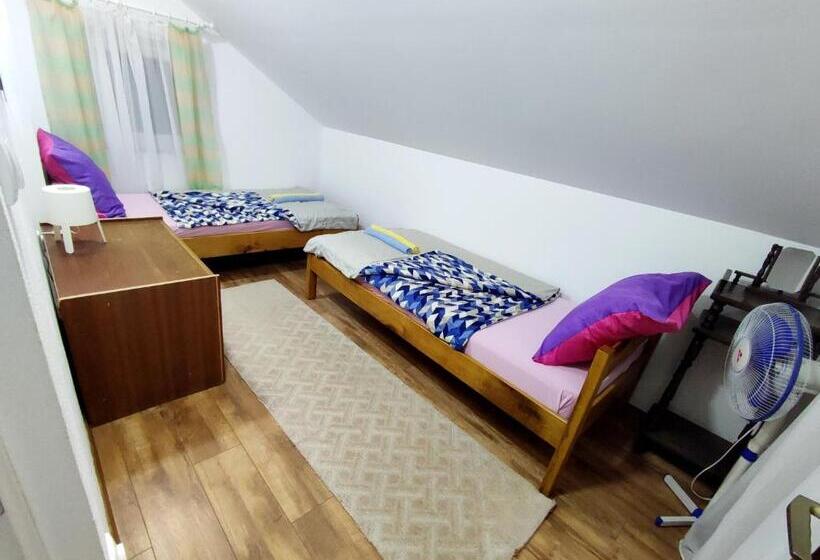 اتاق استاندارد, Apartments And Rooms Minex