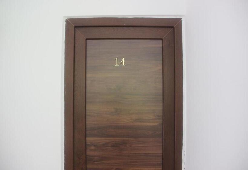 Triple Room Sea View, Badu Guest House