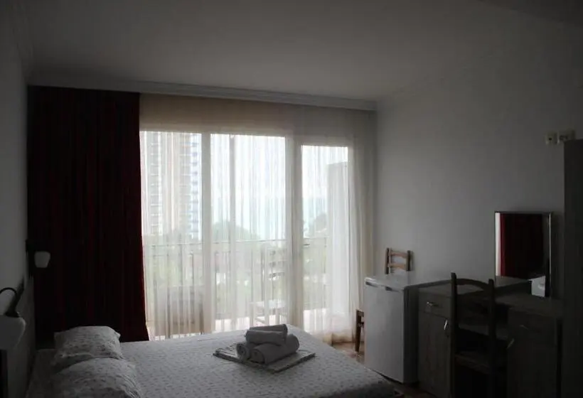 Triple Room Sea View, Badu Guest House