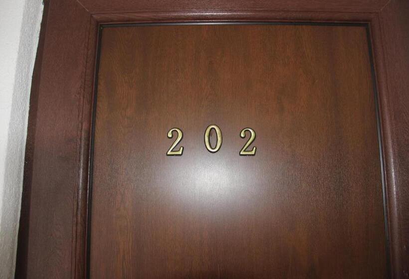 اتاق استاندارد با چشمانداز دریا, Badu Guest House