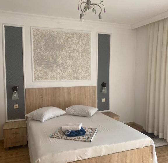 带海景的标准房, Badu Guest House
