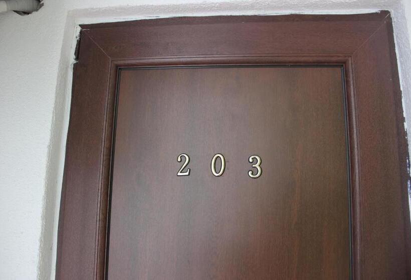 Triple Room Sea View, Badu Guest House