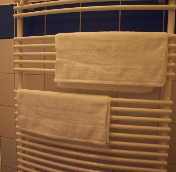 חדר סטנדרט, Ciszterci Szállás Pécs