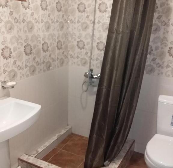 اتاق استاندارد چهار تخته, Guest House Medea