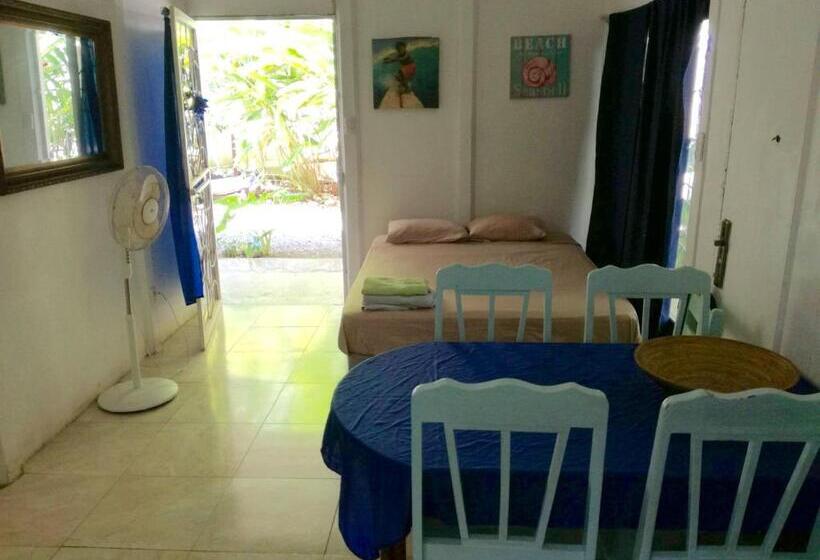 דירת חדר נוף לים, Casitas La Playa