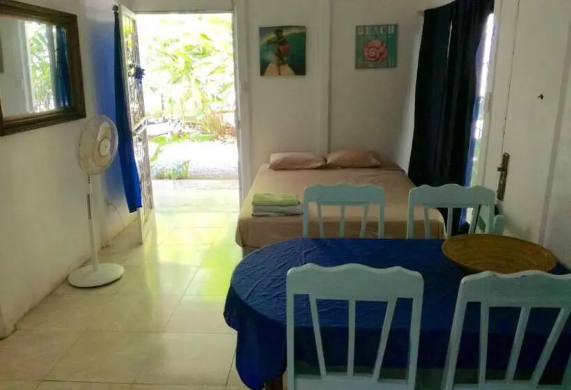آپارتمان 1 خوابه با چشم‌انداز دریا, Casitas La Playa