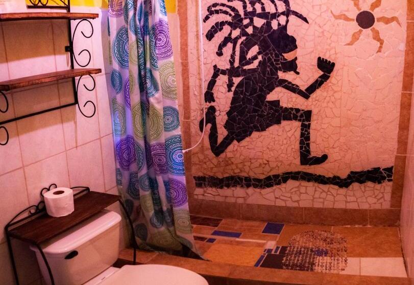 דירת שלושה חדרים, Casitas La Playa