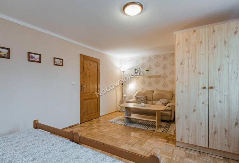 패밀리 룸, Penzion U Laca