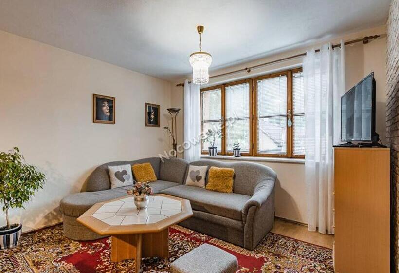 발코니가 있는 2 베드룸 아파트, Penzion U Laca