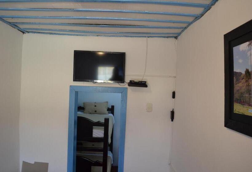 ファミリールーム, Hostal Bosque De Niebla