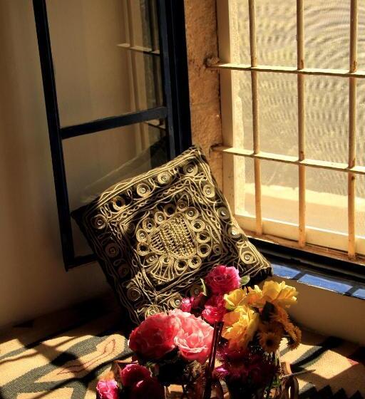 سوییت جونیور, Hosh Al Subbar