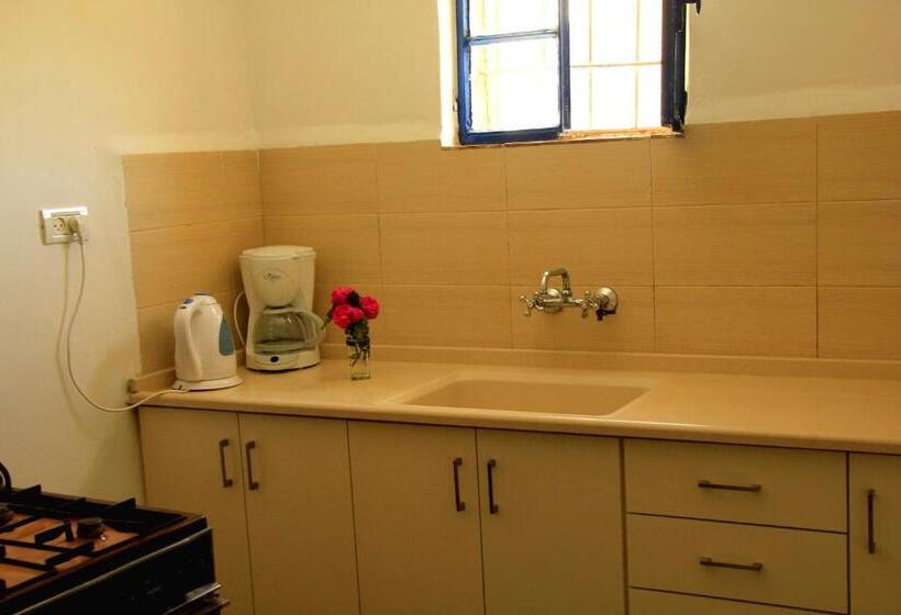 سوییت جونیور, Hosh Al Subbar