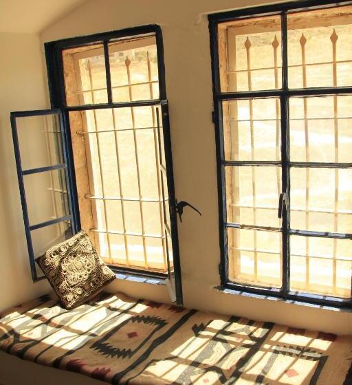 سوییت جونیور, Hosh Al Subbar