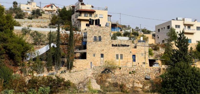 سوییت جونیور, Hosh Al Subbar