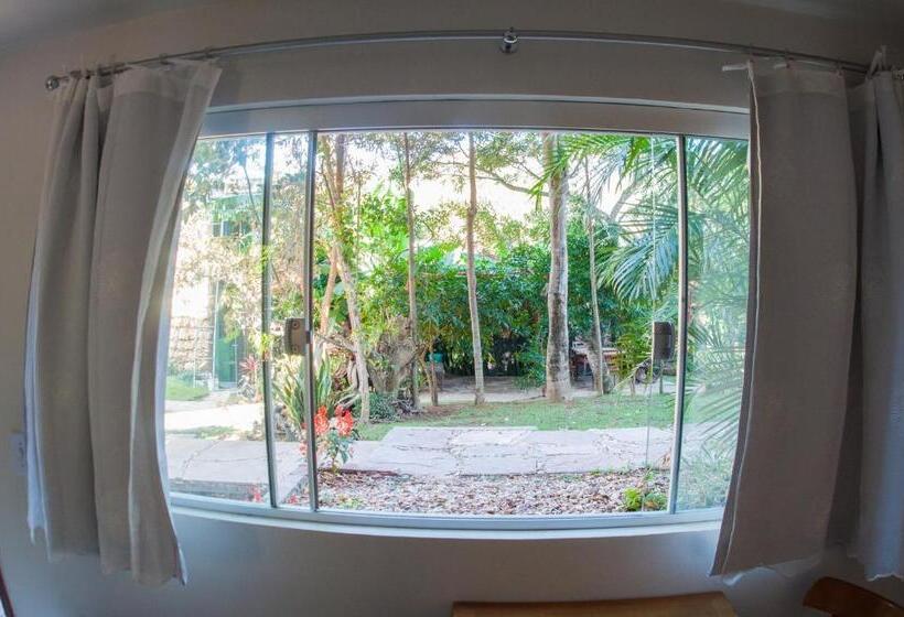 דירת חדר בקומת קרקע, Pousada Zazen